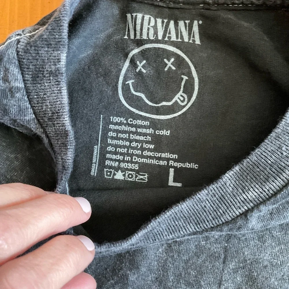 NEW Nirvana Acid Wash Black Small Graphic Crewneck Short Sleeve Tee - Picture 3 of 4